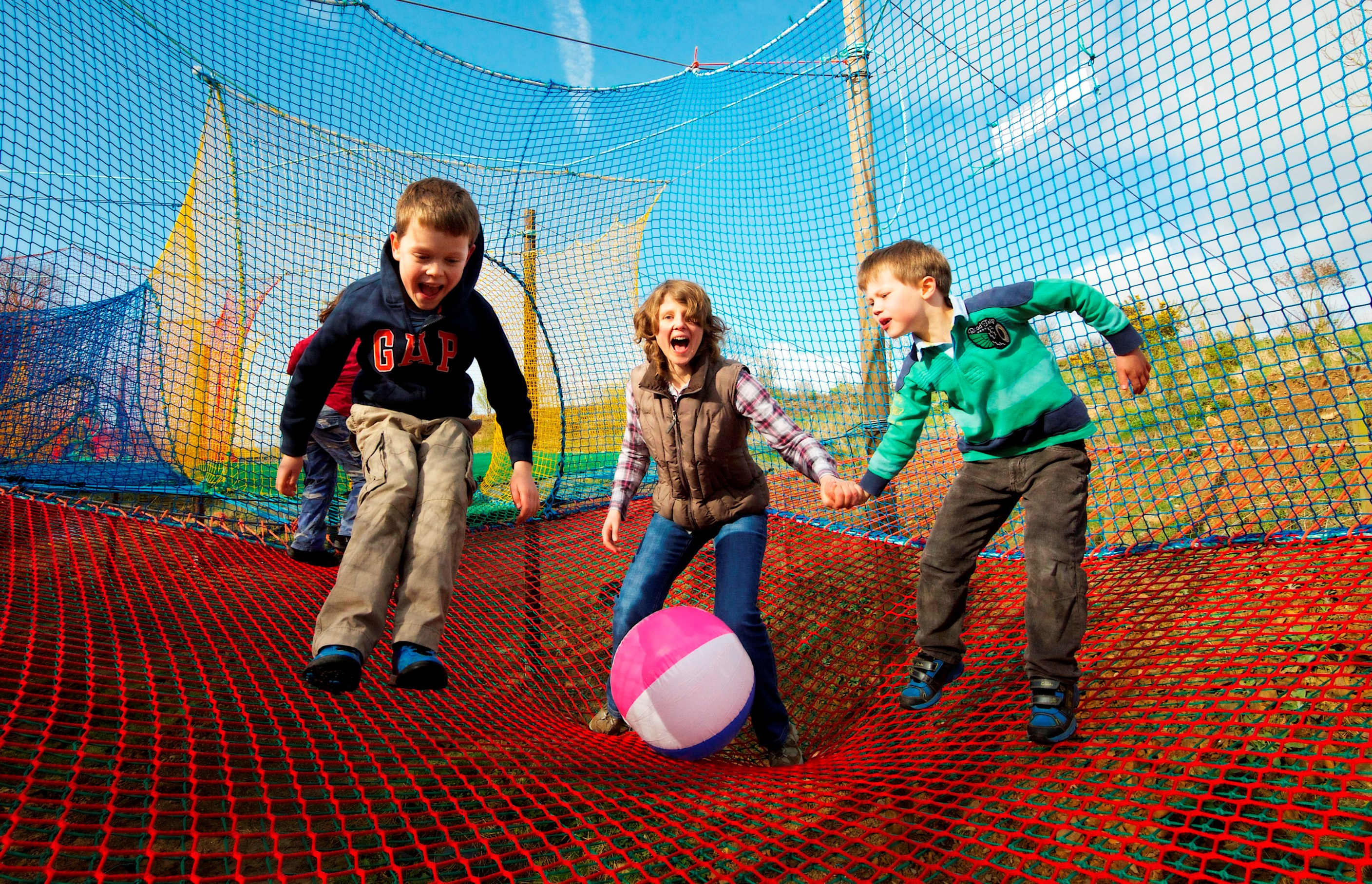 castle douglas attractions